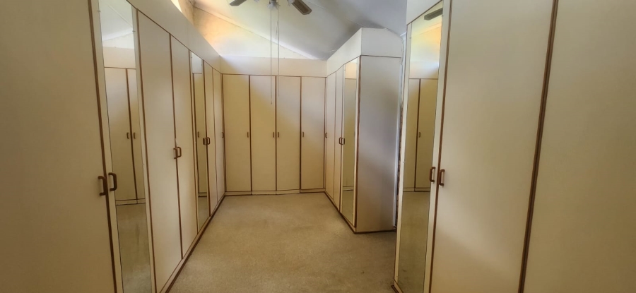 4 Bedroom Property for Sale in Kameelfontein Gauteng