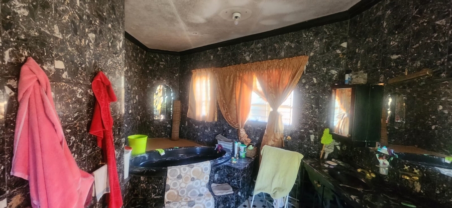 4 Bedroom Property for Sale in Kameelfontein Gauteng
