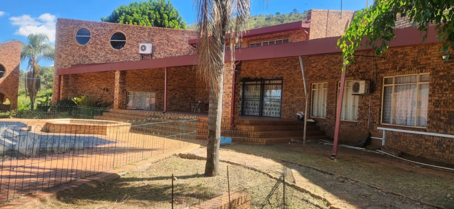 4 Bedroom Property for Sale in Kameelfontein Gauteng