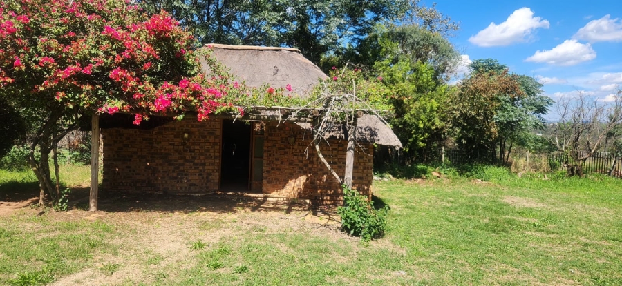 4 Bedroom Property for Sale in Kameelfontein Gauteng