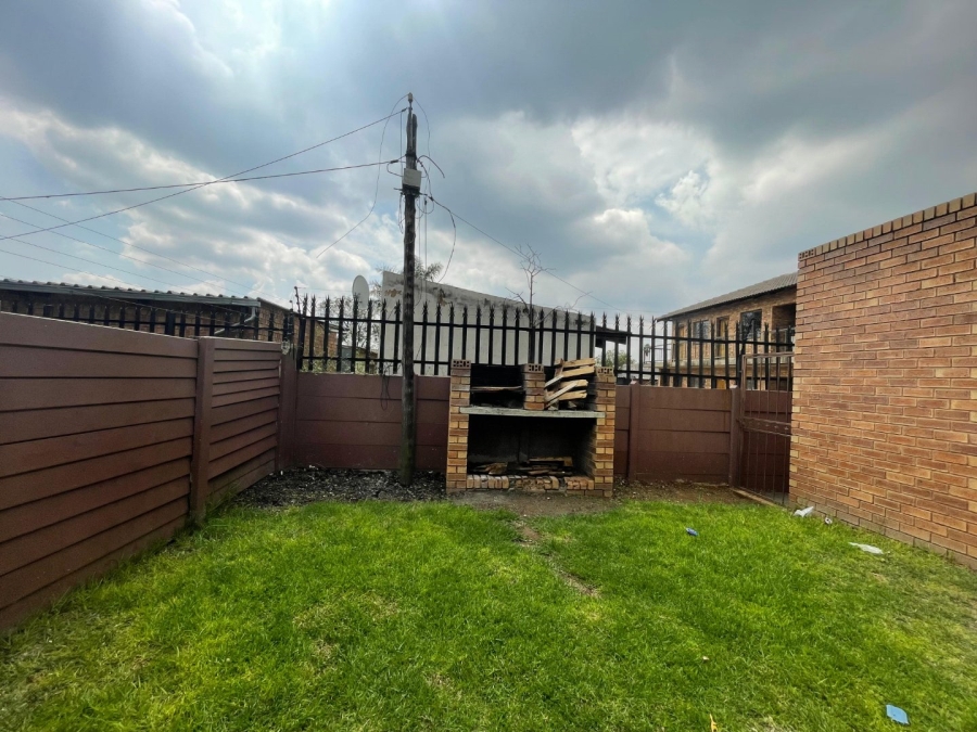 2 Bedroom Property for Sale in Kempton Park Ext 1 Gauteng