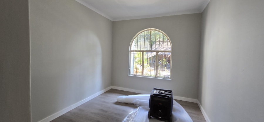 4 Bedroom Property for Sale in Garsfontein Gauteng