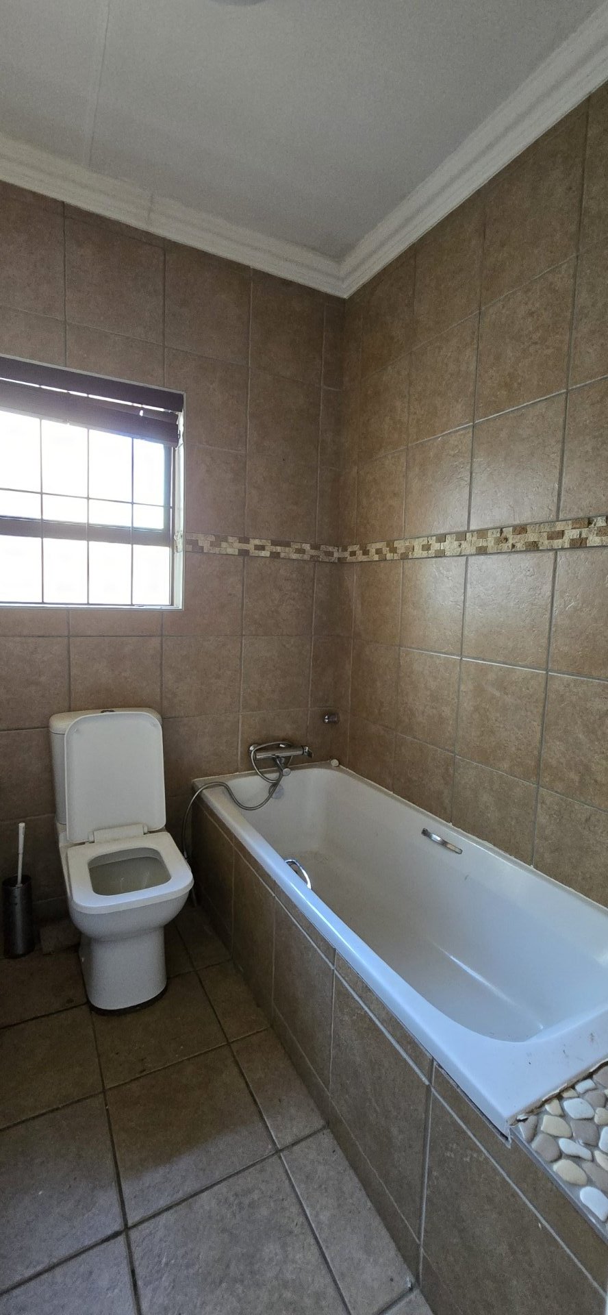 4 Bedroom Property for Sale in Garsfontein Gauteng