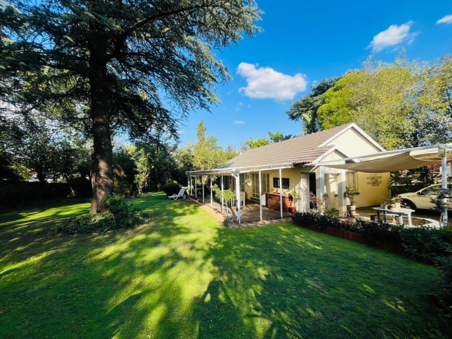 2 Bedroom Property for Sale in Olivedale Gauteng