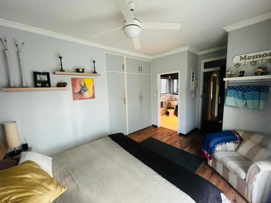 2 Bedroom Property for Sale in Olivedale Gauteng