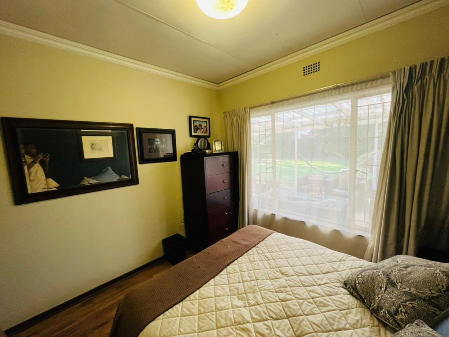 2 Bedroom Property for Sale in Olivedale Gauteng