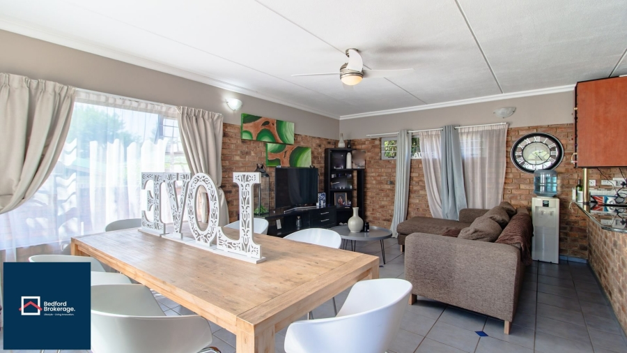 3 Bedroom Property for Sale in Lakeside Village Gauteng