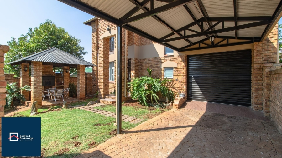 3 Bedroom Property for Sale in Lakeside Village Gauteng