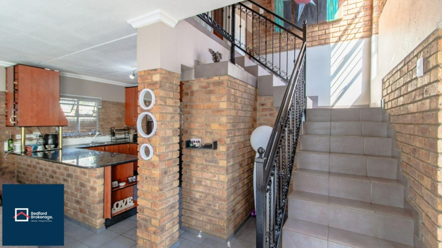 3 Bedroom Property for Sale in Lakeside Village Gauteng