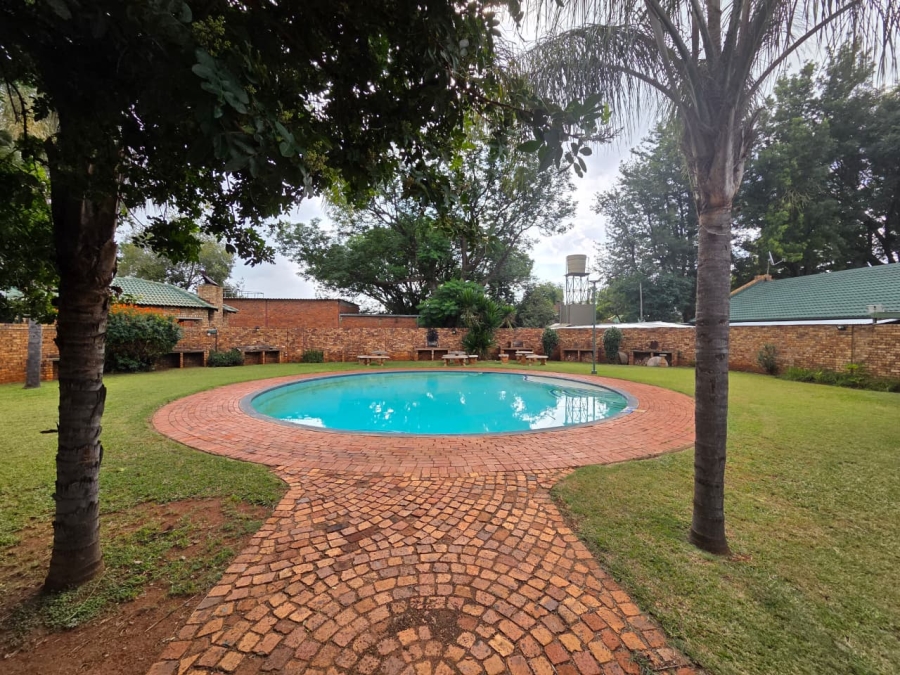3 Bedroom Property for Sale in Annlin Gauteng