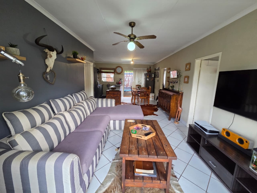3 Bedroom Property for Sale in Annlin Gauteng