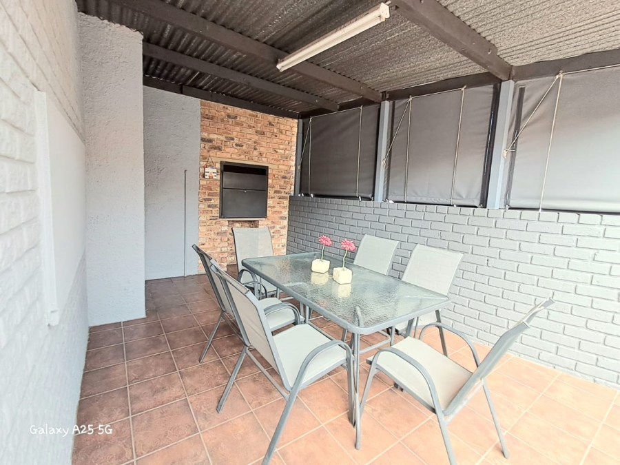  Bedroom Property for Sale in Vanderbijlpark CW 1 Gauteng