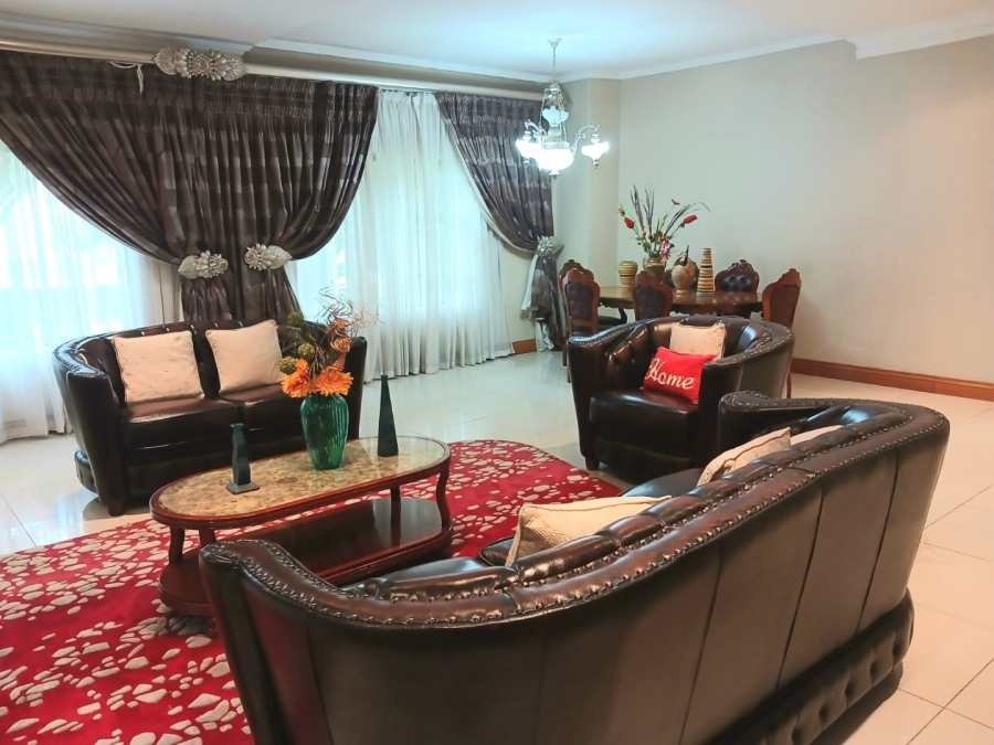 To Let 4 Bedroom Property for Rent in Blue Valley Golf Estate Gauteng