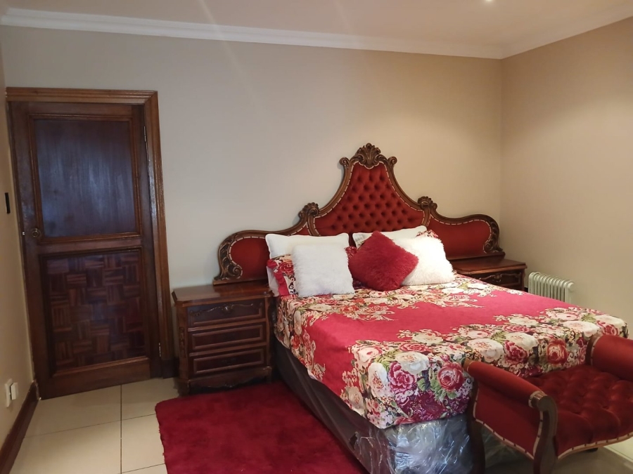 To Let 4 Bedroom Property for Rent in Blue Valley Golf Estate Gauteng