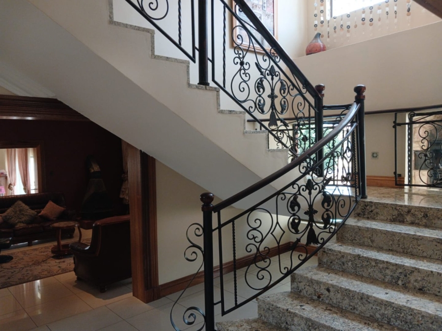 To Let 4 Bedroom Property for Rent in Blue Valley Golf Estate Gauteng