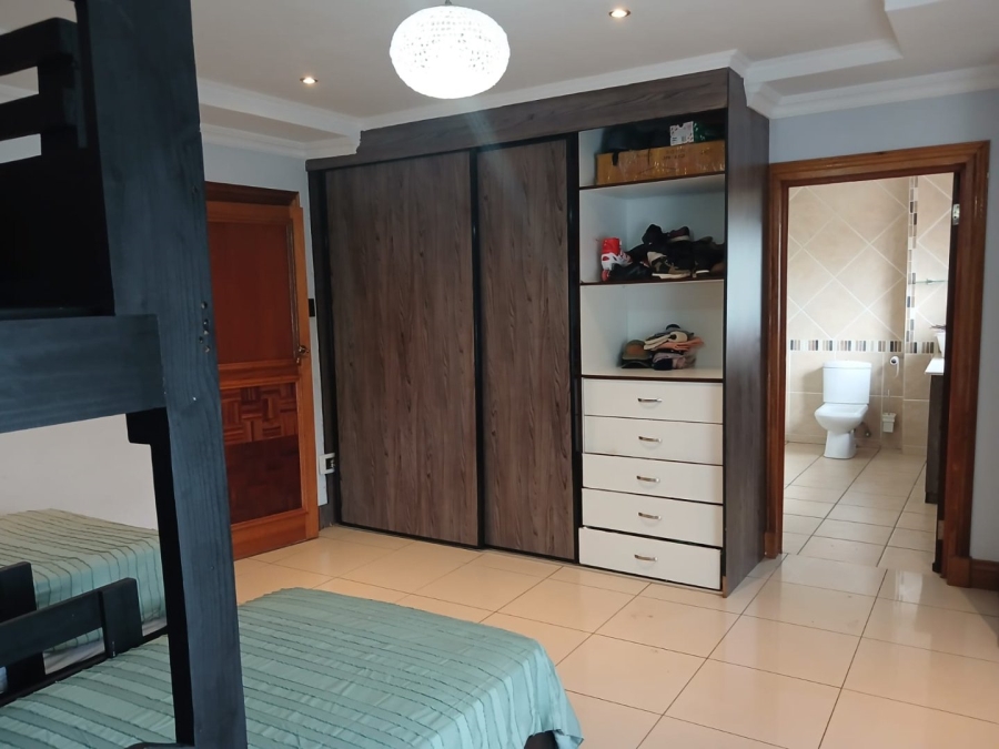 To Let 4 Bedroom Property for Rent in Blue Valley Golf Estate Gauteng