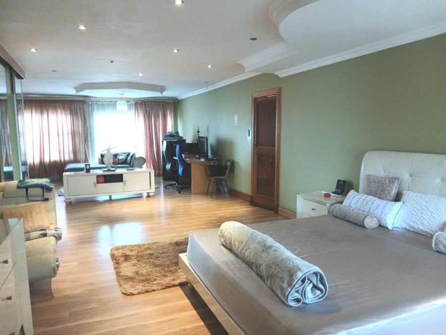 To Let 4 Bedroom Property for Rent in Blue Valley Golf Estate Gauteng