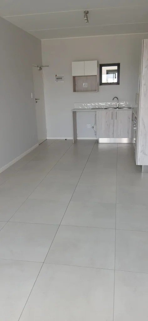 To Let 2 Bedroom Property for Rent in Halfway Gardens Gauteng