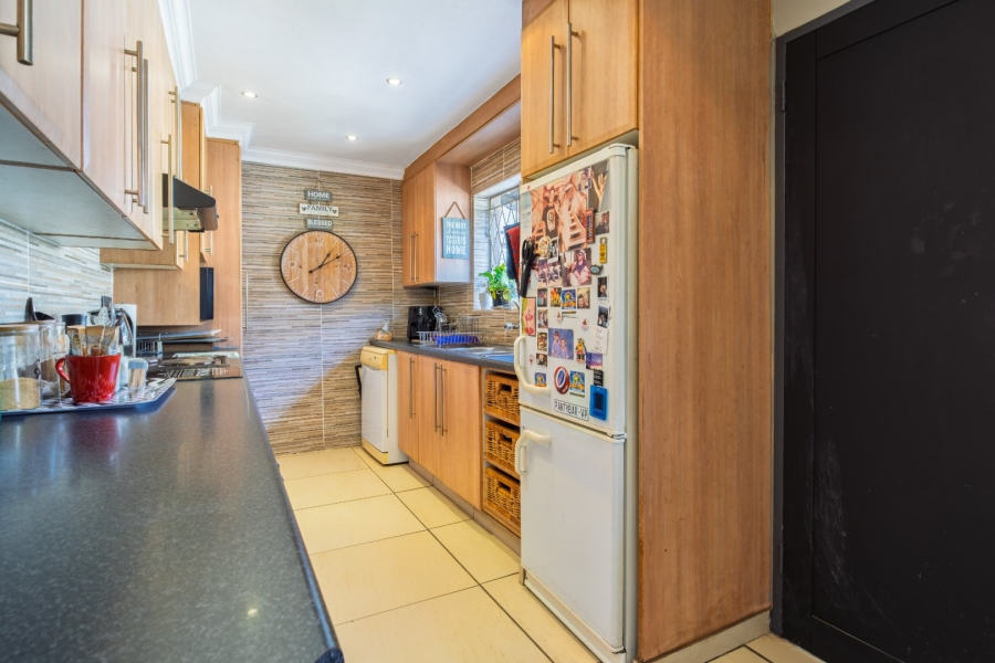 3 Bedroom Property for Sale in Isandovale Gauteng