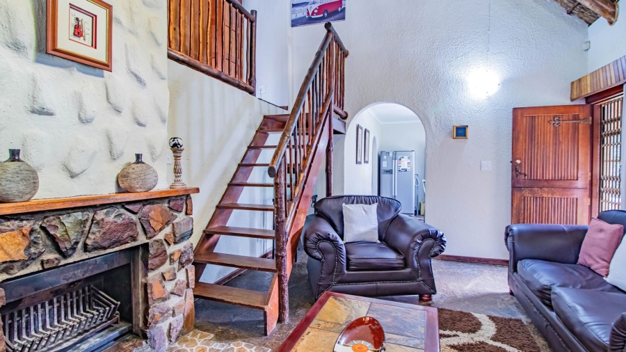 4 Bedroom Property for Sale in Glen Marais Gauteng