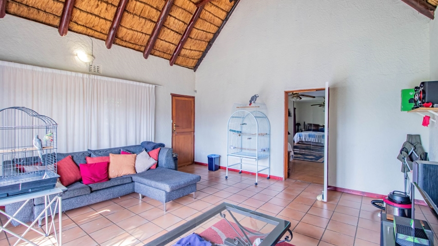 4 Bedroom Property for Sale in Glen Marais Gauteng