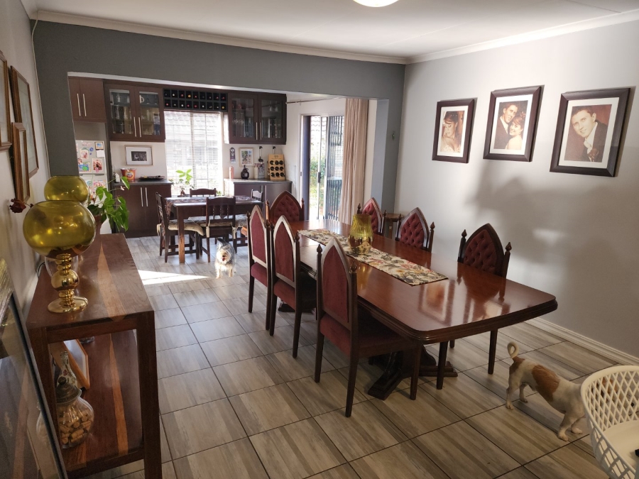 3 Bedroom Property for Sale in Amberfield Gauteng