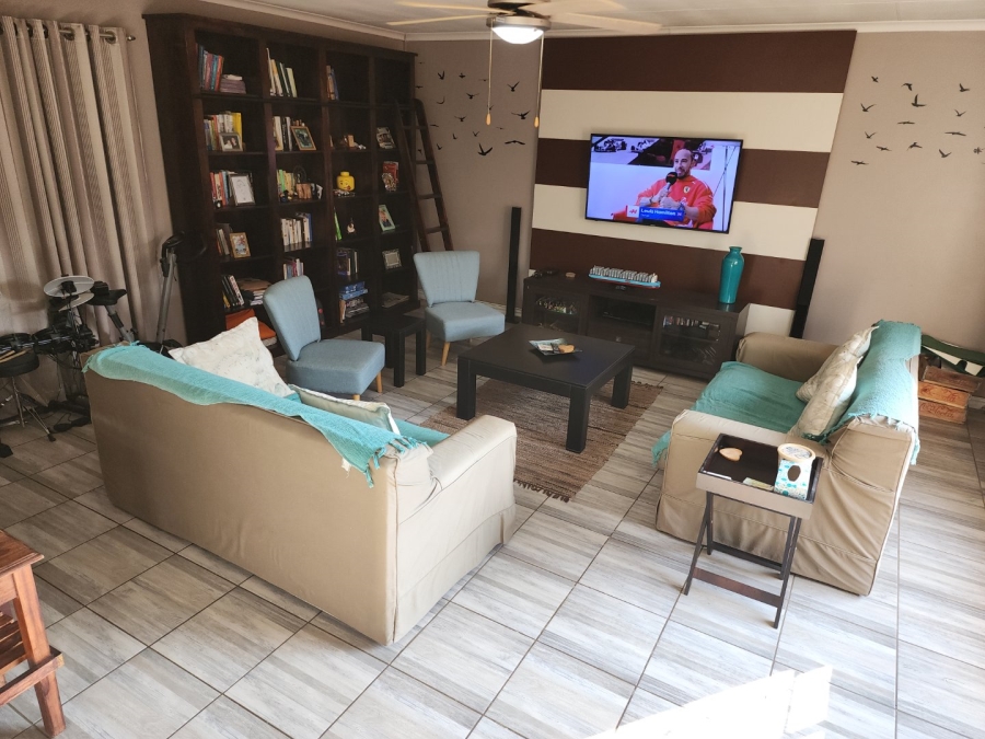 3 Bedroom Property for Sale in Amberfield Gauteng