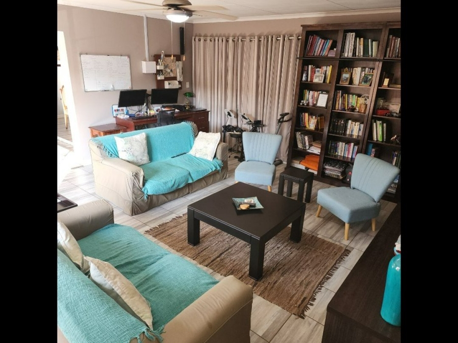 3 Bedroom Property for Sale in Amberfield Gauteng