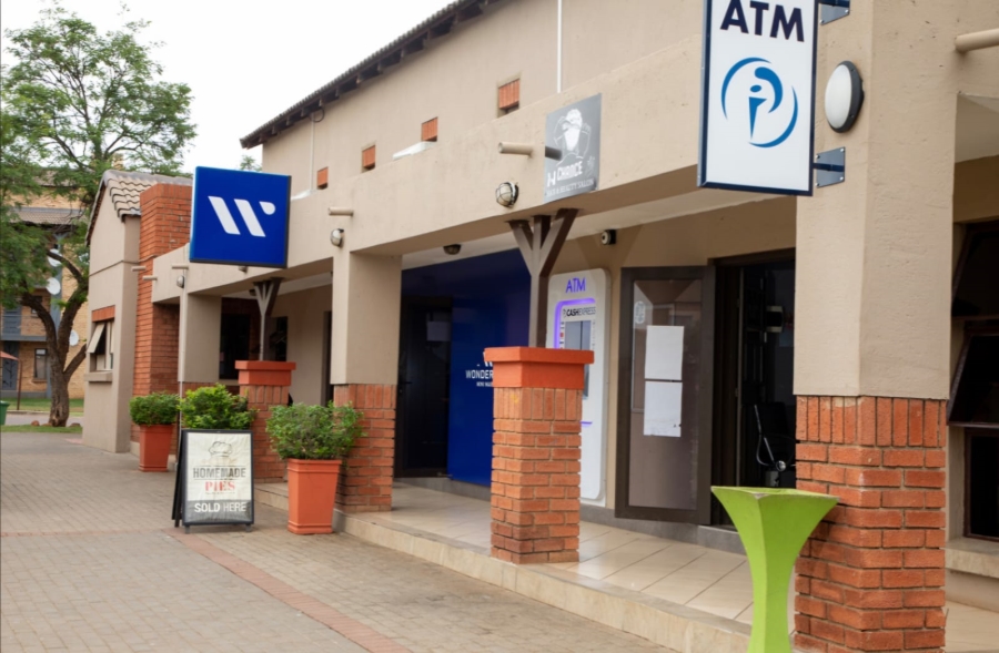 To Let 1 Bedroom Property for Rent in Karenpark Gauteng