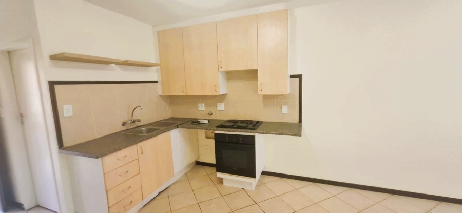 To Let 1 Bedroom Property for Rent in Karenpark Gauteng