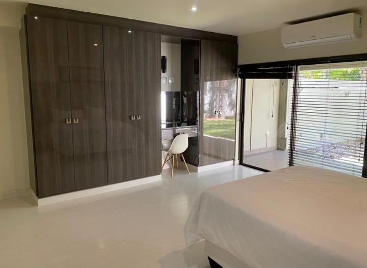 To Let 2 Bedroom Property for Rent in Sandown Gauteng