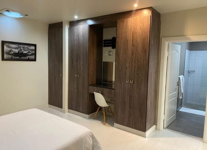 To Let 2 Bedroom Property for Rent in Sandown Gauteng