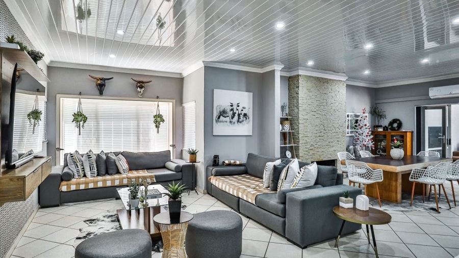 5 Bedroom Property for Sale in Annlin Gauteng