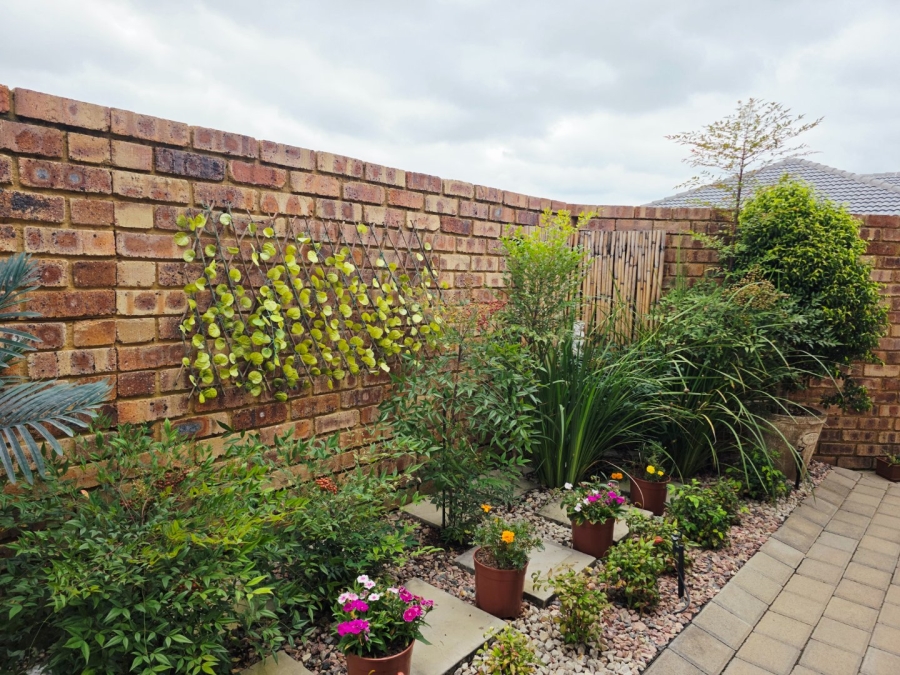 3 Bedroom Property for Sale in Equestria Gauteng