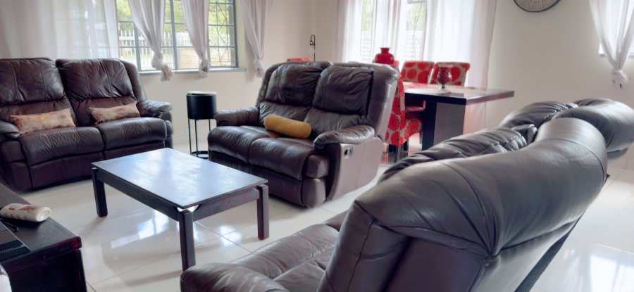 4 Bedroom Property for Sale in Three Rivers Gauteng