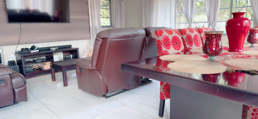 4 Bedroom Property for Sale in Three Rivers Gauteng