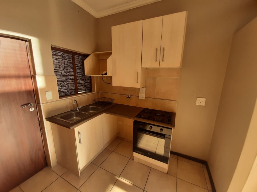  Bedroom Property for Sale in Hillcrest Gauteng