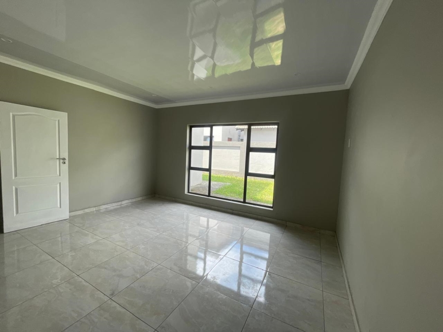 5 Bedroom Property for Sale in Montana Gauteng