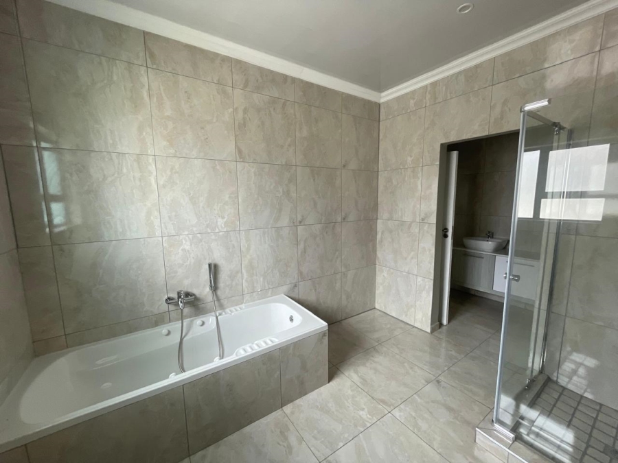 5 Bedroom Property for Sale in Montana Gauteng