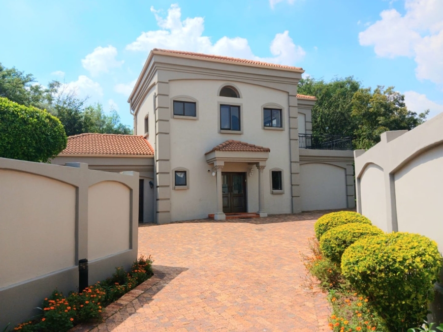 3 Bedroom Property for Sale in Blue Valley Golf Estate Gauteng