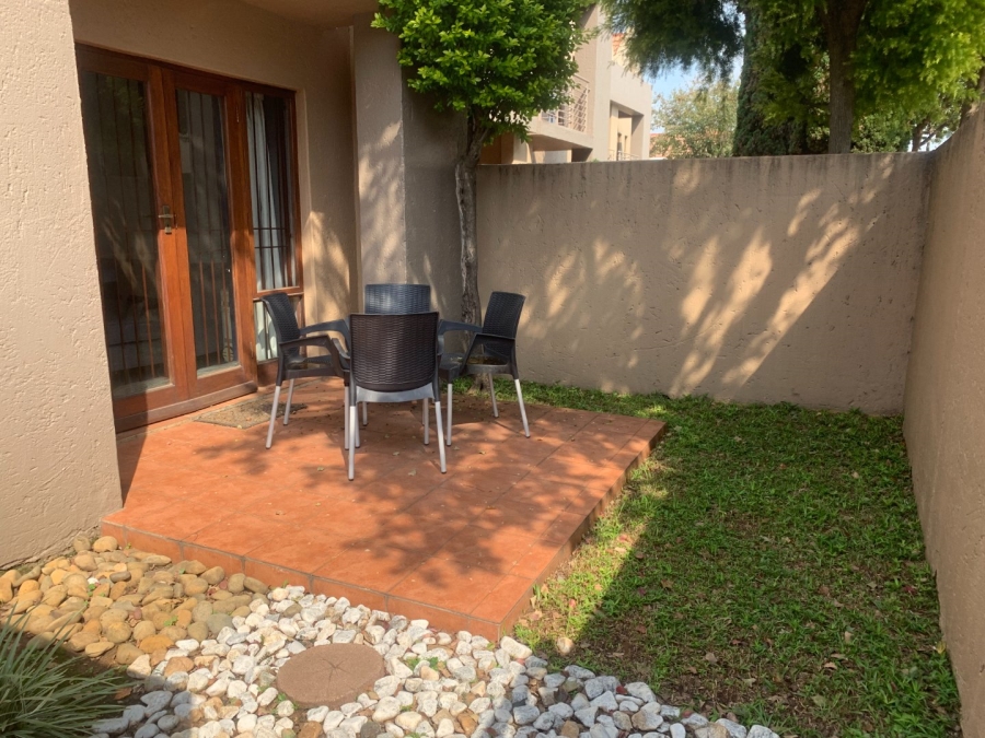 To Let 1 Bedroom Property for Rent in Woodmead Gauteng