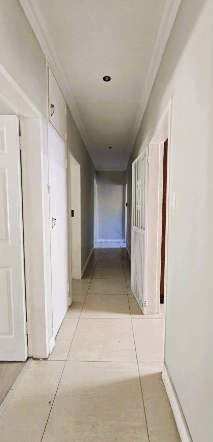 4 Bedroom Property for Sale in Garsfontein Gauteng