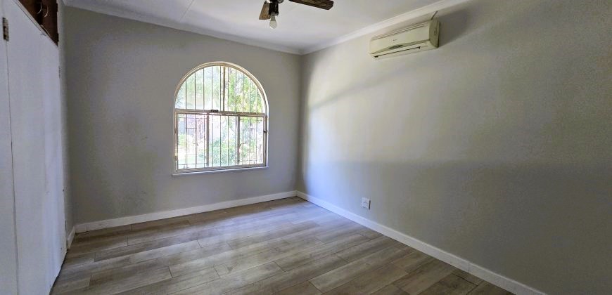 4 Bedroom Property for Sale in Garsfontein Gauteng