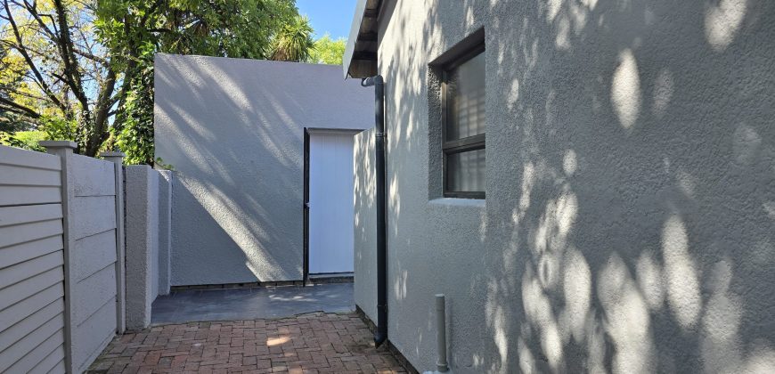 4 Bedroom Property for Sale in Garsfontein Gauteng