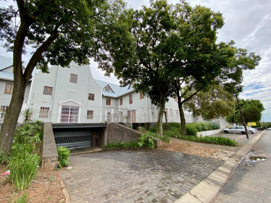 To Let commercial Property for Rent in Randburg Central Gauteng