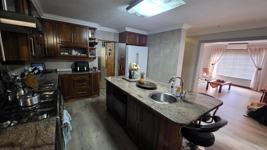 4 Bedroom Property for Sale in Montana Tuine Gauteng