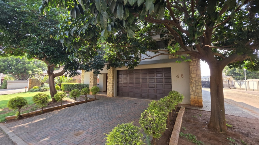4 Bedroom Property for Sale in Montana Tuine Gauteng
