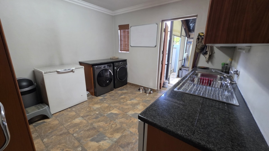 4 Bedroom Property for Sale in Montana Tuine Gauteng