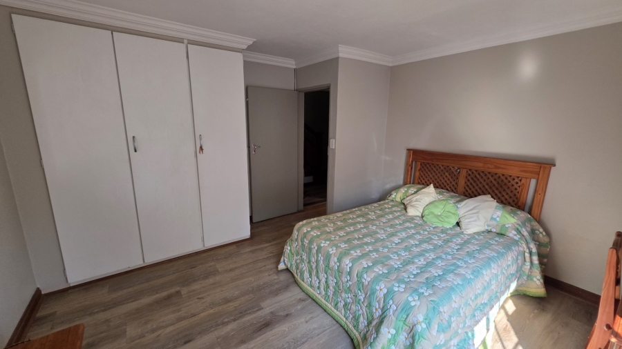 4 Bedroom Property for Sale in Montana Tuine Gauteng