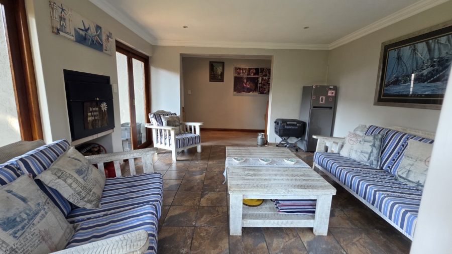 4 Bedroom Property for Sale in Montana Tuine Gauteng